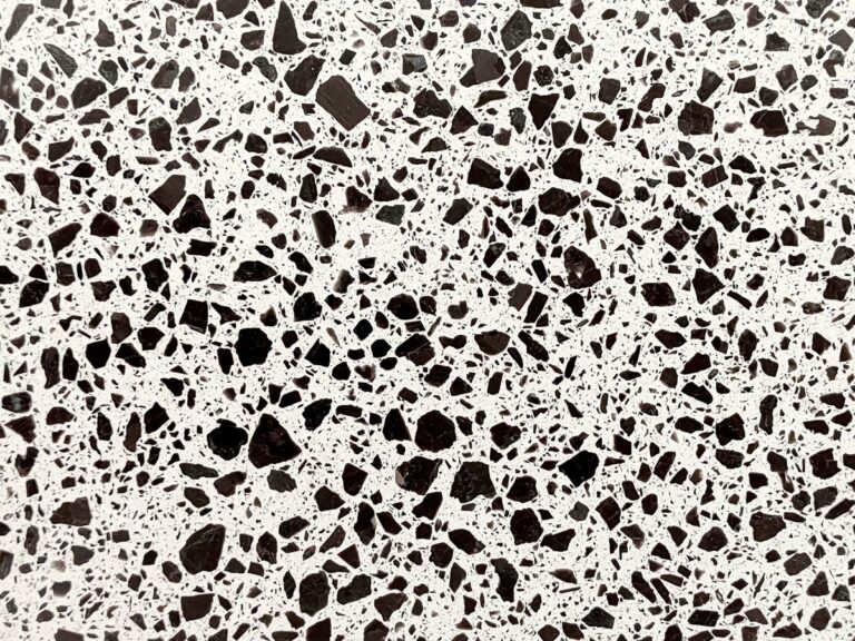 Taurus Terazzo White – materialeudsnit
